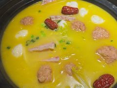 -小凤庭·地道湖北菜武昌鱼·藕汤(38年黄鹤楼店)