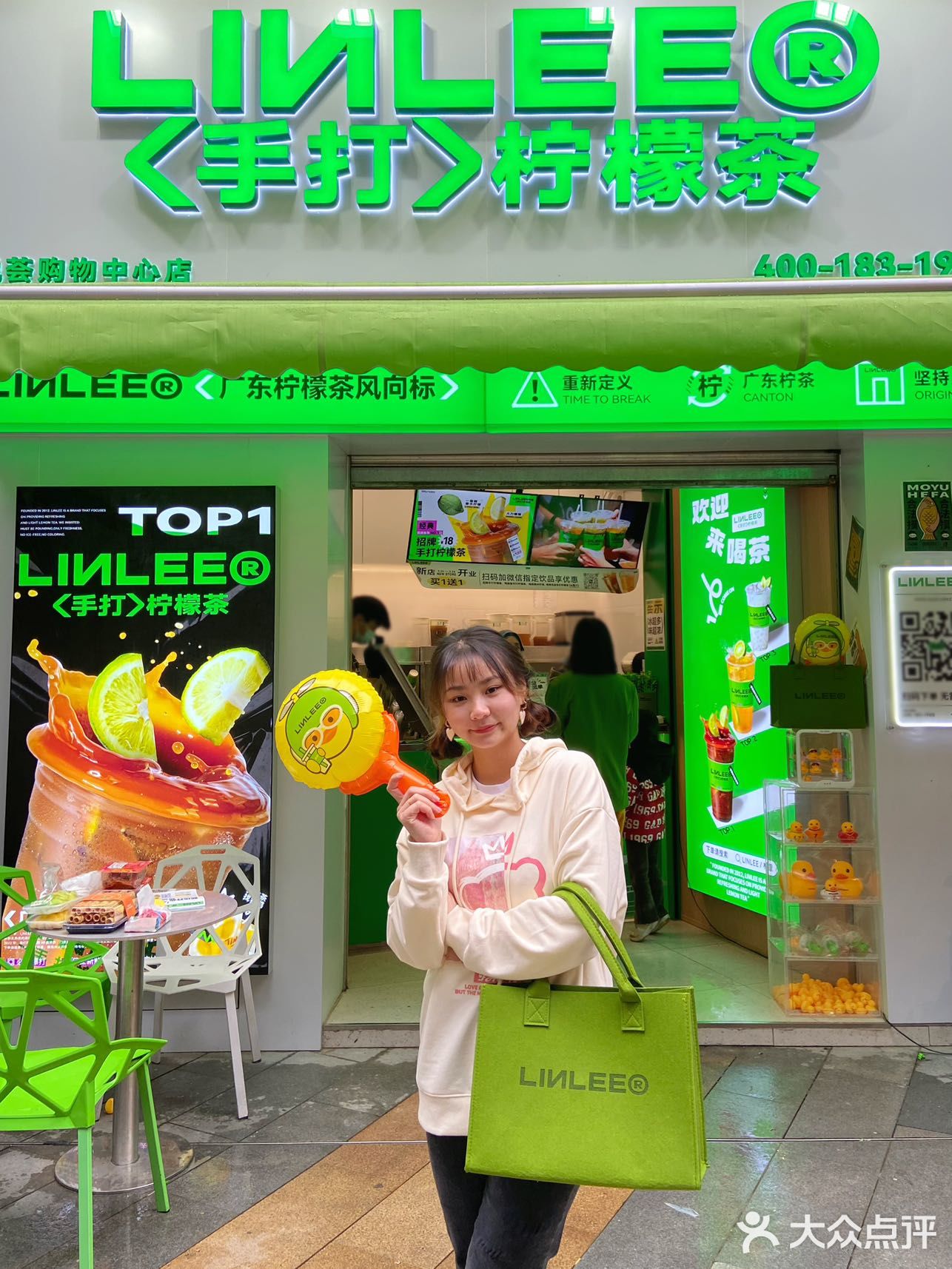 谁能不爱好喝又有周边的店😍😍斯哈斯哈