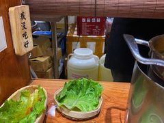 -独食火锅·半米屋台(直营总店)
