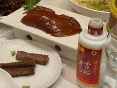 -贝勒爷·酥不腻烤鸭