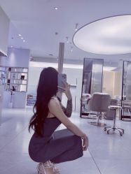 -HAIR HERE造型