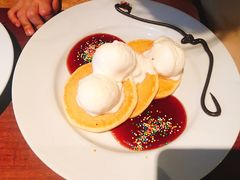 -Pancakes on the rocks(Darling Harbour)