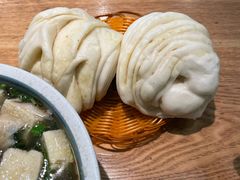 花卷-金莹丸子汤清真(朝外SOHO店)