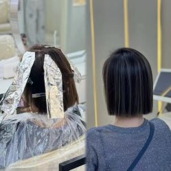 -十六番发型师事务所