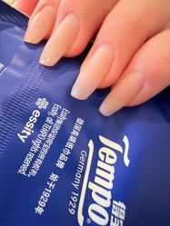 -悦指间美甲美睫