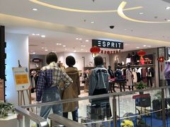 -资和信百货商场