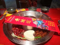 -谭鸭血老火锅·匠心(环球港旗舰店)