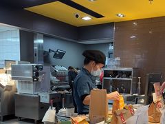 -麦当劳(伟城广场店)