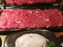 -左庭右院鲜牛肉火锅(金山万达店)