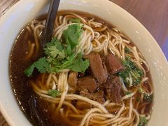 -李先生牛肉面大王(上海站南广场店)