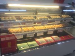 面包甜点陈列柜-王泰和高桥松饼(富华大楼店)