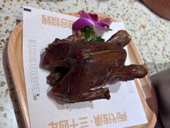 -小董哥烤串·爆汁大油边(故宫店)