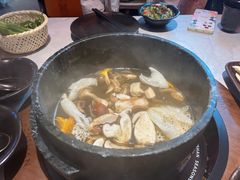 -芸山季·云南山珍菌火锅(人民广场来福士店)