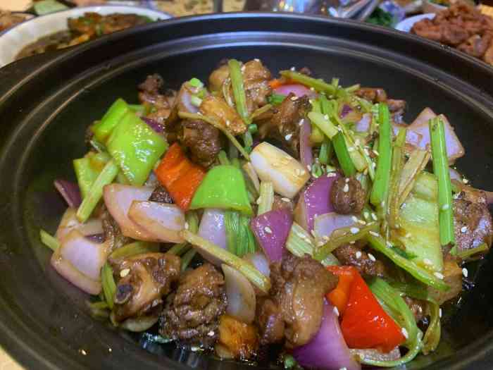 琼菜坊(华侨店)-"朋友极力推荐了这家海口的老字号.于是晚上.