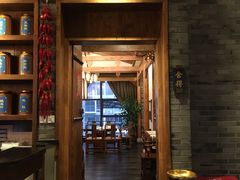 门面-张大胡子鱼头火锅酒楼(长益路店)