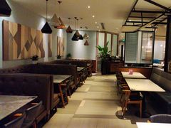 -港丽餐厅(龙之梦长宁店)