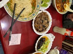 -金杨拉面王小吃面馆·牛三宝面·红烧牛肉粉