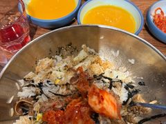 -明洞阿姨·韩式酱蟹烤肉·创意料理(三元桥店)