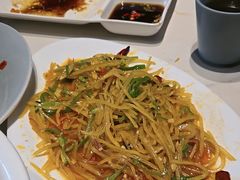 -老周家酱卤猪蹄私房菜(克拉玛依西街店)