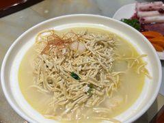 鸡火煮干丝-金枝玉叶上海人家食府(三里河店)