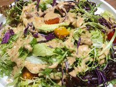 藜麦牛油果蔬菜沙拉（1001）-诚·鳗屋(星摩尔店)