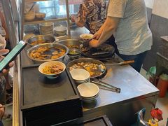 -松树干拌面店