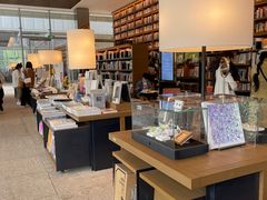 -茑屋书店(天目里店)