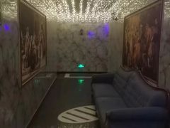 -K歌之王量贩式KTV(洪楼店)