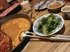 -旧街市鲜货老火锅(大光路店)