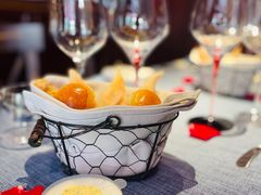 -弦月窗LUNETTE BY AMANDA(复兴路店)