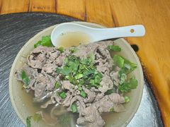 嫩牛肉-大众跷脚牛肉馆·非遗传承单位(峨眉山店)