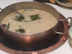 -洪氏嗨捞·猪肚鸡火锅(阳光天地店)