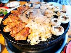 -石记老北京炙子烤肉(松园店)