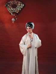 -盘子女人坊生日照·摄影馆(华强店)