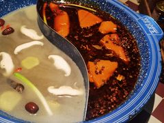 -王歘歘·chuǎ火锅(五道营店)