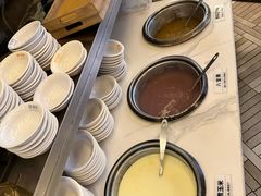 -爱碗亭·鲜炒湖南菜(壹城中心店)