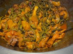 -山河屯铁锅炖(哈西站店)