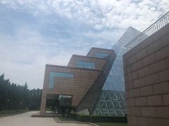 -上海市龙华烈士陵园