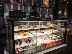 面包甜点陈列柜-COSTA COFFEE(常熟路店)