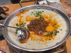 -帅巴人舅母子腊蹄民俗村