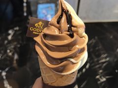 -GODIVA(国际金融中心店)