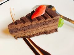 巧克力松露蛋糕-WOLFGANG PUCK KITCHEN & BAR(迪士尼小镇店)