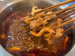 -牛华周记麻辣烫起源店