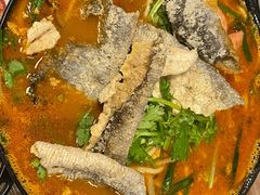 招牌炸酱小锅米线-肥汁米蘭香港米线(宁波路总店)
