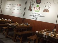 大堂-珍巴奴毛肚牛肉小火锅(四惠店)