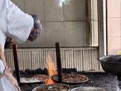 -正宗杨记普洱酸醋米线(总店)
