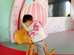 -季高兔窝窝亲子园(上海薰衣草公园店)