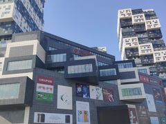 -资和信百货商场