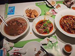 -鑫小城故事·藕汤·家常菜(台北一路总店)