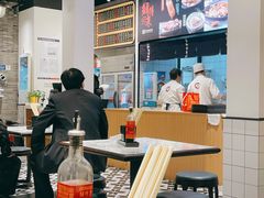 大堂-鲜得来排骨年糕(即墨路店)